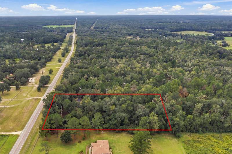 3 bedroom Single Family Residence at 16414 N County Road 225, Gainesville, Gainesville — photo 5