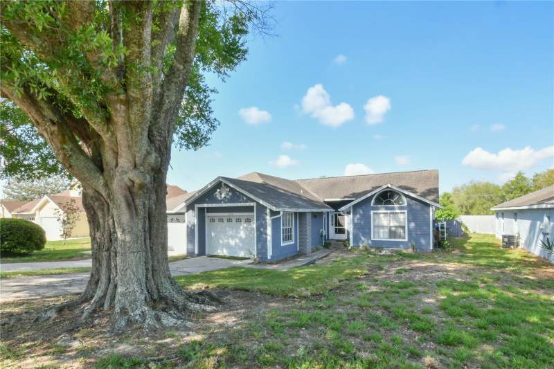 Long Lake Villas
