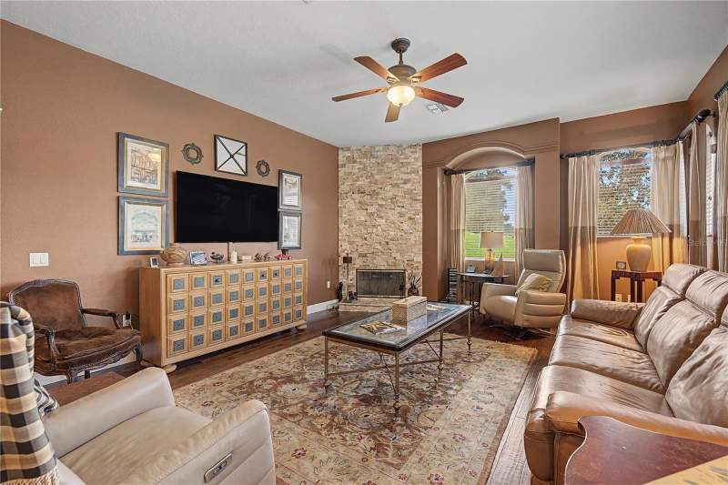 4 bedroom Single Family Residence at 13823 Thoroughbred Drive, Lake Jovita Golf And Country Club, Dade City — photo 5