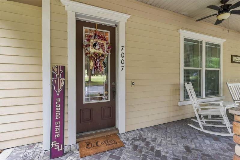 4 bedroom Single Family Residence at 7007 Five Oaks Drive, Birchwood Nbhds B & C, Harmony — photo 4