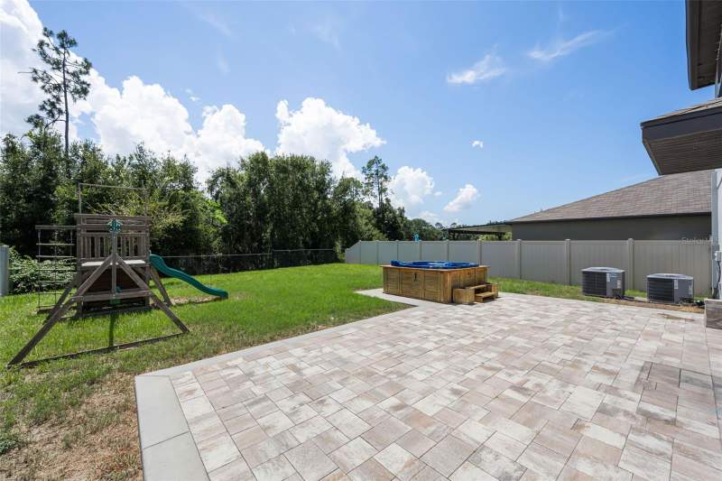 4 bedroom Single Family Residence at 6780 EMERALD SPRING LOOP, COPPERSPRING PH 1, NEW PORT RICHEY — photo 4