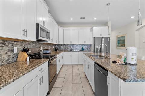 1559 Flange Drive, Davenport FL - photo 8 of 39