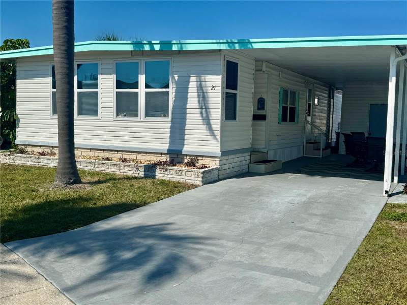 2 bedroom Mobile Home at 7901 N 40th Avenue #21, Colony Co-Op M/H Park Unrec, St Petersburg — photo 2