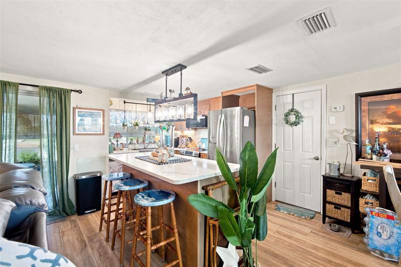 2 bedroom Single Family Residence at 12816 4th Isle, Leisure Beach, Hudson — photo 4