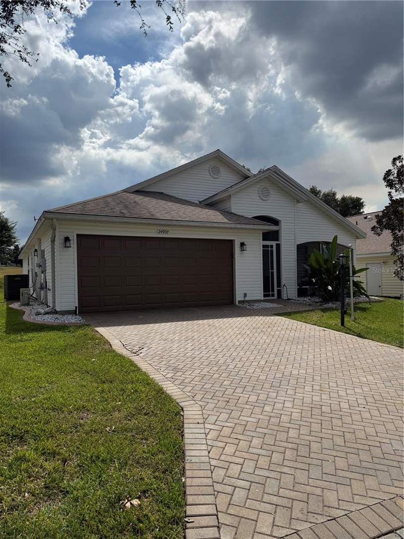 24907 CRANES ROOST CIRCLE home for sale in Plantation At Leesburg Golfview