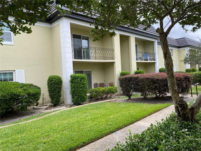 2 bedroom Condominium at 1500 Gay Road #17D, Chateaux Du Lac, Winter Park — photo 2