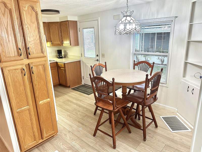 2 bedroom Mobile Home at 2000 E BAY DRIVE #83, COLONIAL VILLAGE MOBILE HOME PARK CO-OP UNREC, LARGO — photo 2
