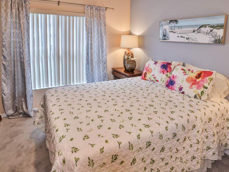 4 bedroom Single Family Residence at 8249 Peak Avenue, High Pointe North, Lakeland — photo 3