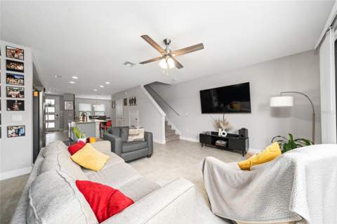 4744 Terra Esmeralda Drive, Kissimmee FL - photo 13 of 39