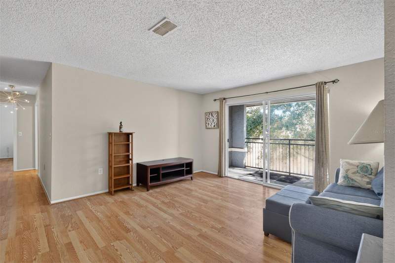 2 bedroom Condominium at 3705 SW 27th Street #326, Windsor Park At Gainesvil, Gainesville — photo 5