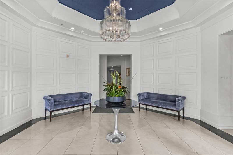 2 bedroom Condominium at 1350 Main Street #704, 1350 Main Residential, Sarasota — photo 4