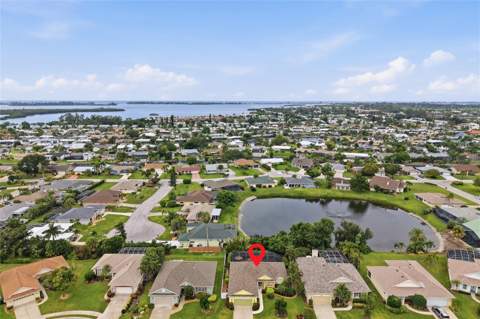 8643 46th Avenue Circle, Bradenton FL - photo 8 of 93