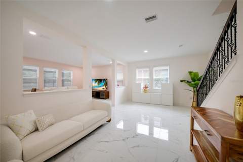 5815 Arbor Wood Court, Bradenton FL - photo 10 of 66