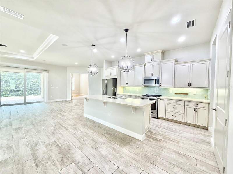 4 bedroom Single Family Residence at 11931 SW 32nd Lane, Oakmont, Gainesville — photo 4