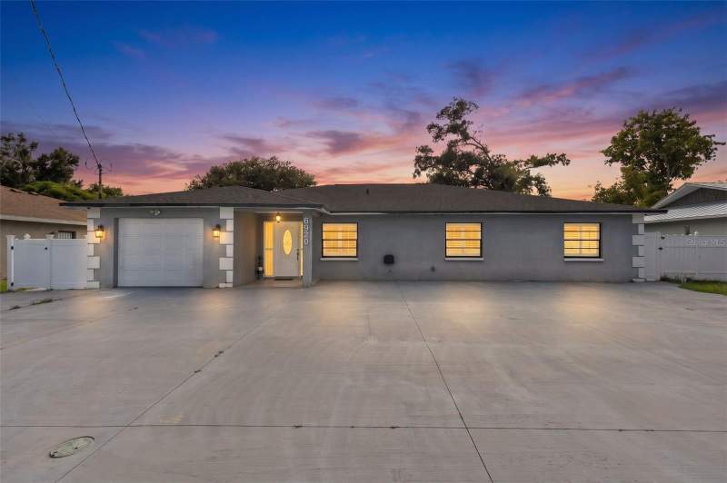 4 bedroom Single Family Residence at 6920 N CAMERON AVENUE, PINECREST VILLA, TAMPA — photo 1