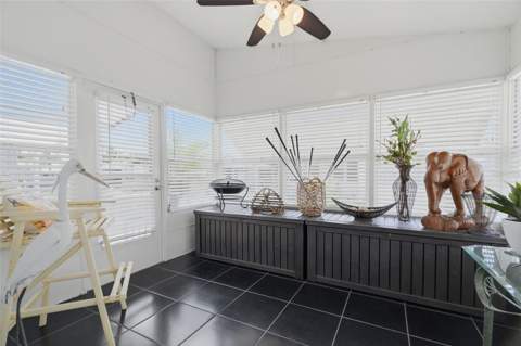 6907 Americana Drive #101, St Petersburg FL - photo 16 of 32