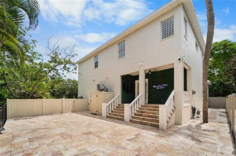 4802 W Beachway Drive, Tampa FL - photo 23 of 47