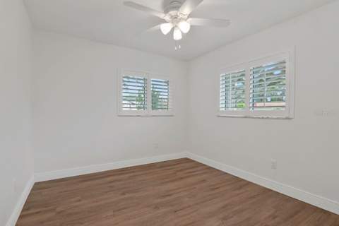 1113 Glenmoor Court, Clearwater FL - photo 19 of 39