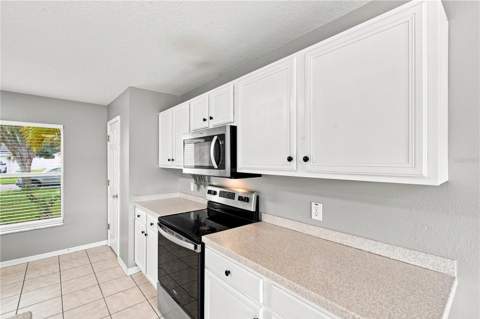 10922 Subtle Trail Drive, Riverview FL - photo 10 of 32
