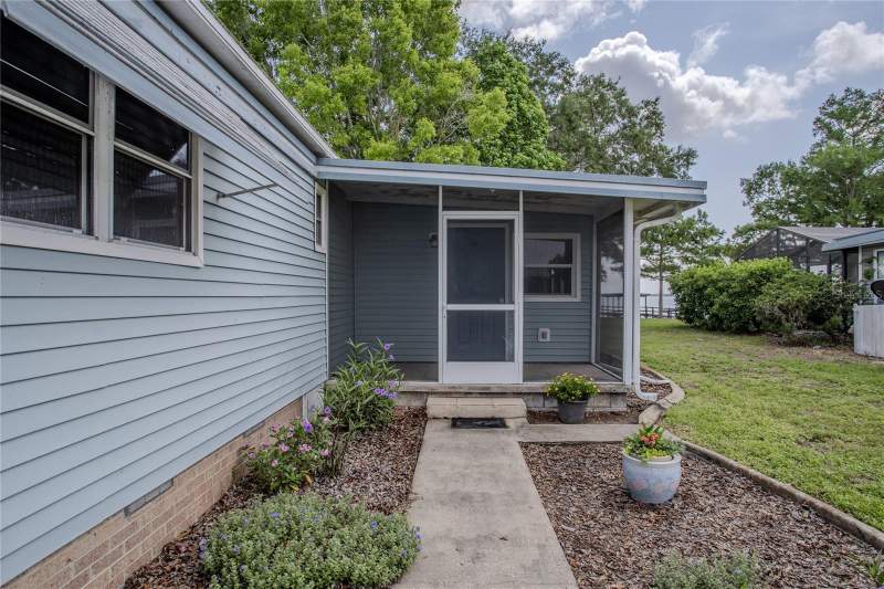 2 bedroom Mobile Home at 34232 Island Drive, Western Shores Second Add, Leesburg — photo 5