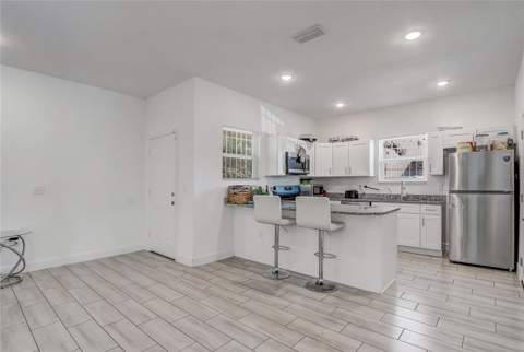 6120 Denson Drive, Orlando FL - photo 8 of 29