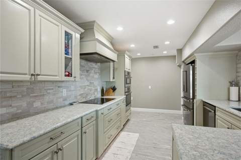 5351 Pilots Place, New Port Richey FL - photo 12 of 59