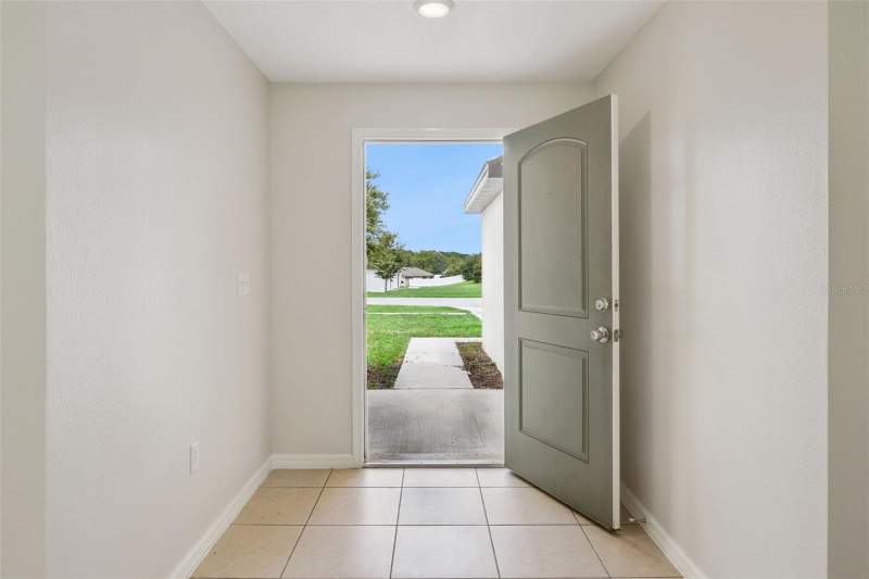 4 bedroom Single Family Residence at 35669 Rose Moss Avenue, Meadow Ridge Of Grand Island Phase 2, Leesburg — photo 5