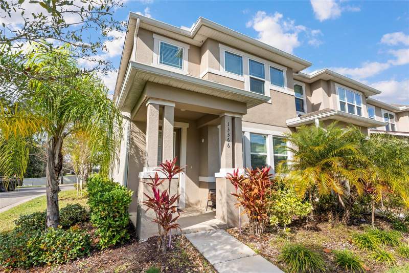 3 bedroom Townhouse at 13366 ABUELA ALLEY, LEGADO, WINDERMERE — photo 2