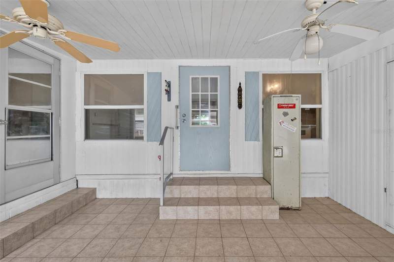 2 bedroom Mobile Home at 31722 Imperial Drive, Imperial Mobile Terrace Sub, Tavares — photo 2