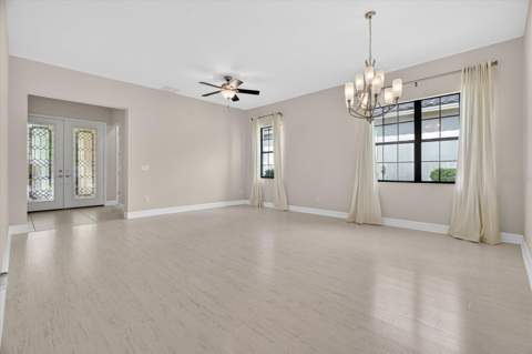 10429 Stapeley Dr, Orlando FL - photo 11 of 59