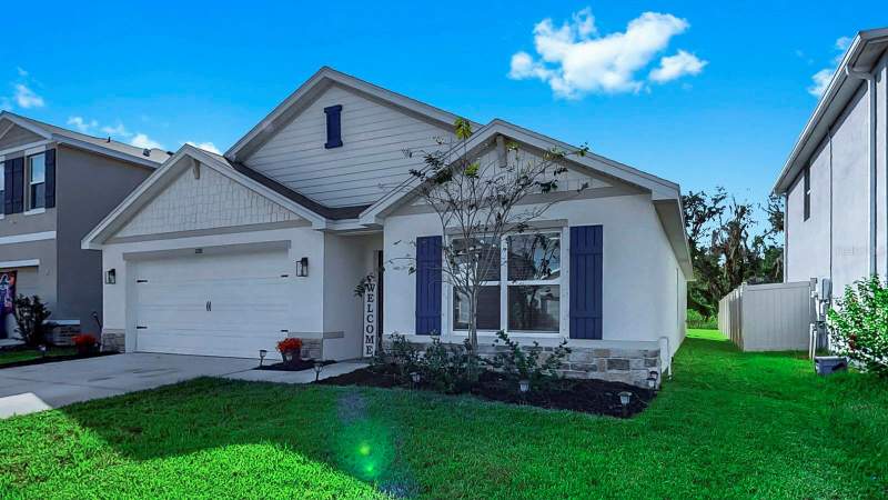 4 bedroom Single Family Residence at 3281 Silver Date Drive, Berry Bay Sub, Wimauma — photo 3