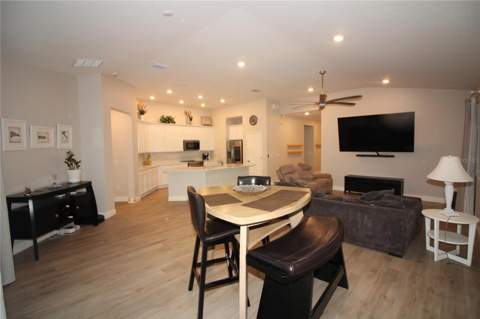 9449 Sanders Park Place, Seffner FL - photo 6 of 26