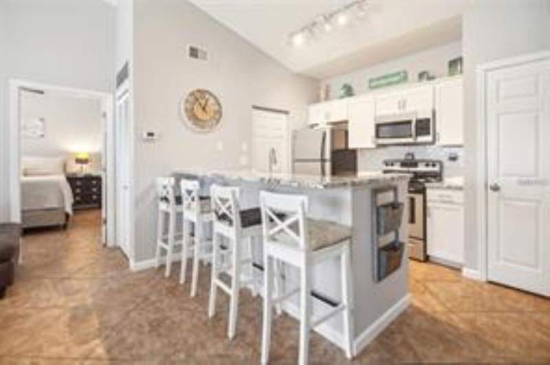 2 bedroom Condominium at 10764 70th Avenue #3305, Beachway Condos, Seminole — photo 4