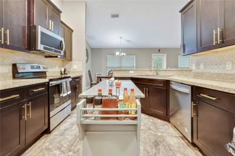 12342 Quigley Avenue, Weeki Wachee FL - photo 11 of 30