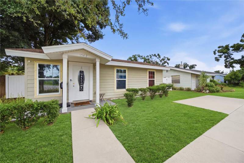 4 bedroom Single Family Residence at 1542 28TH STREET, MEDLEY GARDENS, ST PETERSBURG — photo 4