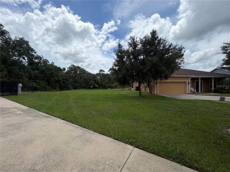 4 bedroom Single Family Residence at 6019 Evansbrook Drive, Ten Oaks, Zephyrhills — photo 3