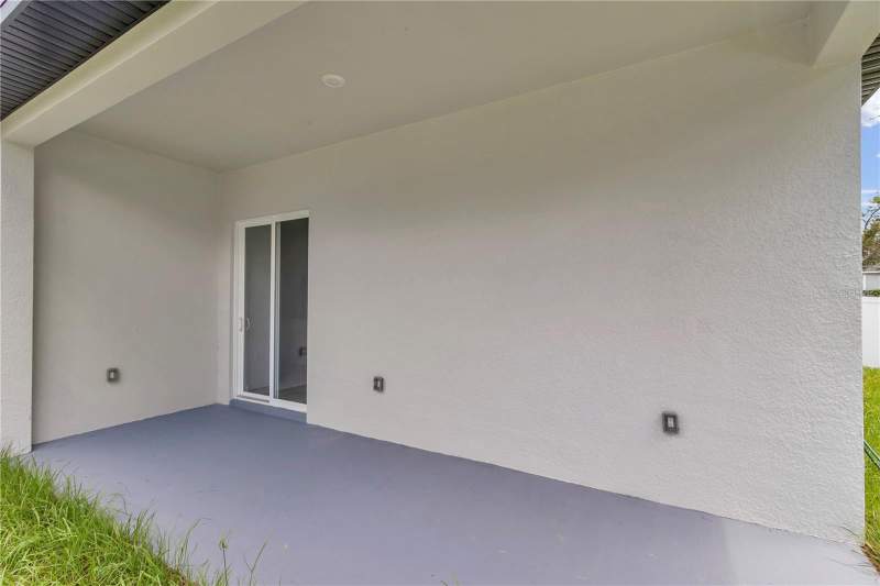 4 bedroom Single Family Residence at 17226 SW 20th Court Road, Marion Oaks Unit 4, Ocala — photo 3