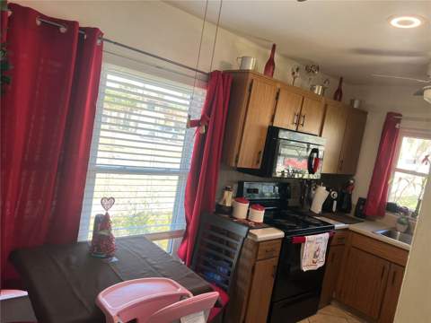 437 Hunter Circle, Kissimmee FL - photo 12 of 33