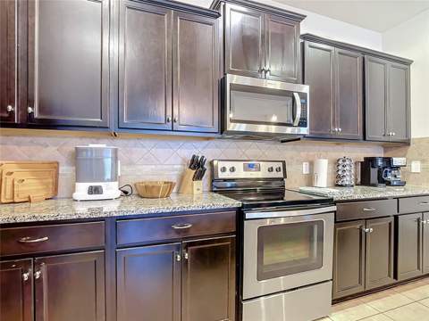 8891 Geneve Court, Kissimmee FL - photo 8 of 87