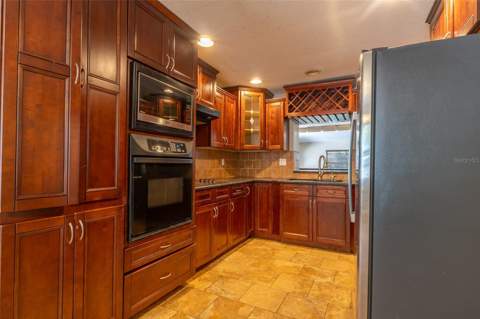 4416 W Anita Boulevard, Tampa FL - photo 14 of 36