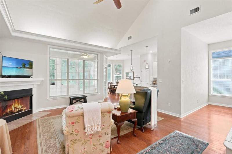 3 bedroom Single Family Residence at 10334 SW 51st Lane, Haile Plantation, Gainesville — photo 4