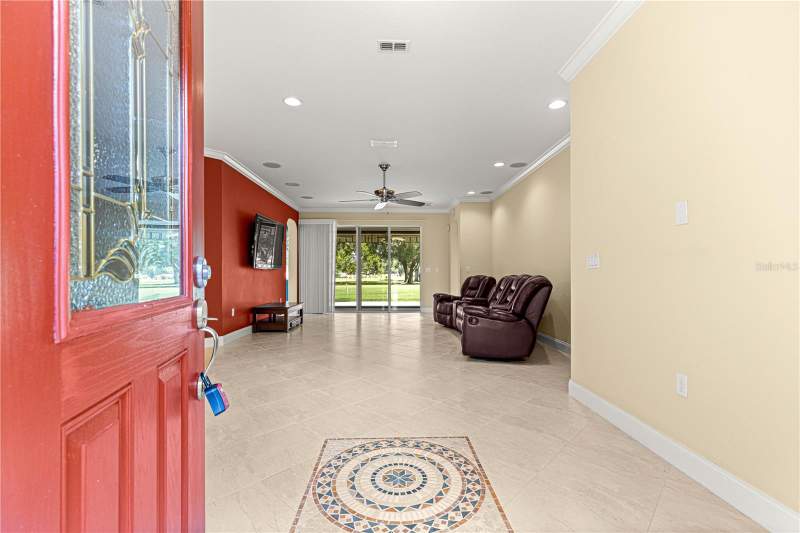 3 bedroom Single Family Residence at 9365 SW 94th Loop, On Top/World, Ocala — photo 4