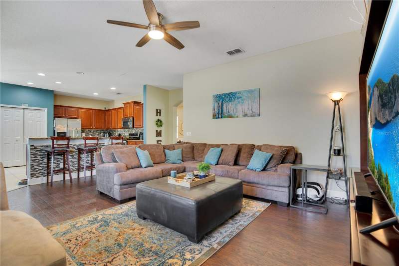 4 bedroom Single Family Residence at 2053 Nobscot Place, Emerson Park A B C D E K L M N, Apopka — photo 5