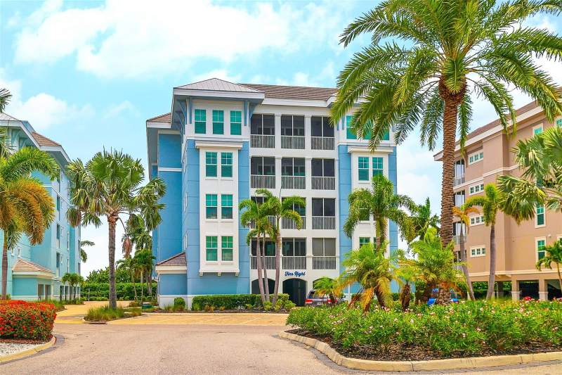 3 bedroom Condominium at 391 Aruba Circle #203, Marina Walk On Harbour Isle Ph 2-11 Or26, Bradenton — photo 2
