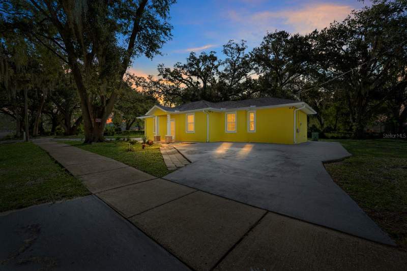 9609 TAKOMAH TRAIL home for sale in Terrace Park