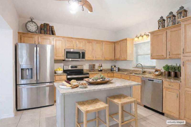 4 bedroom Single Family Residence at 4621 John Moore Road, Cedar Grove, Brandon — photo 3