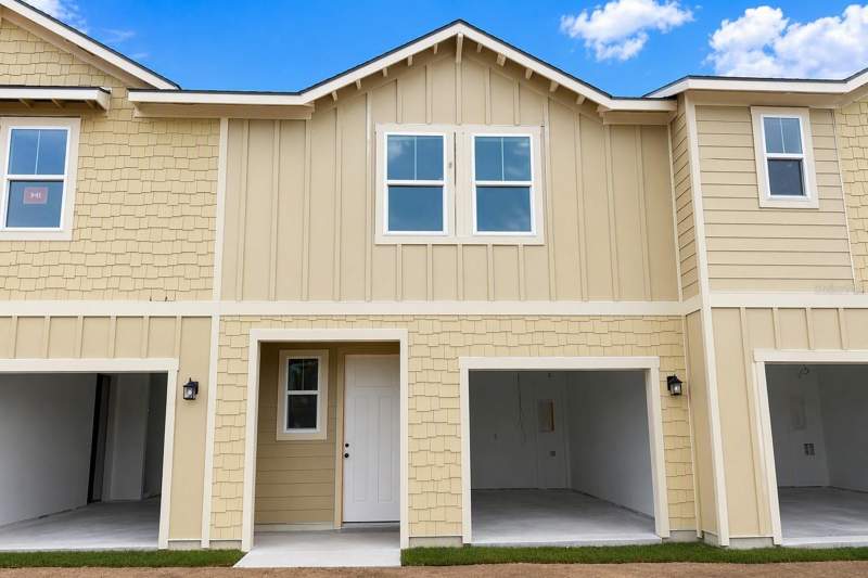 3 bedroom Single Family Residence at 7540 Deer Valley Circle, Montague Townhomes, Tampa — photo 2