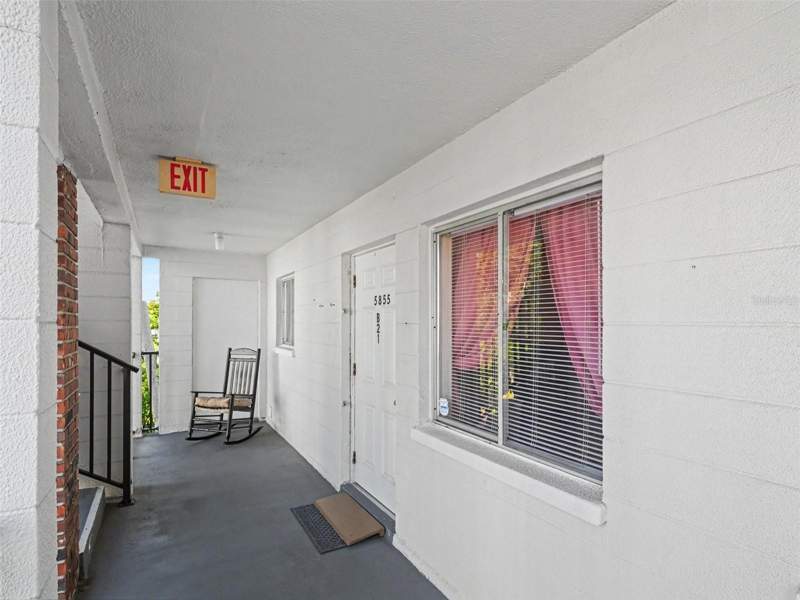 2 bedroom Condominium at 5855 Palm Lane #B21, The Third Bayshore, Bradenton — photo 3