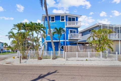 14500 N Bayshore Drive, Madeira Beach FL - photo 6 of 6