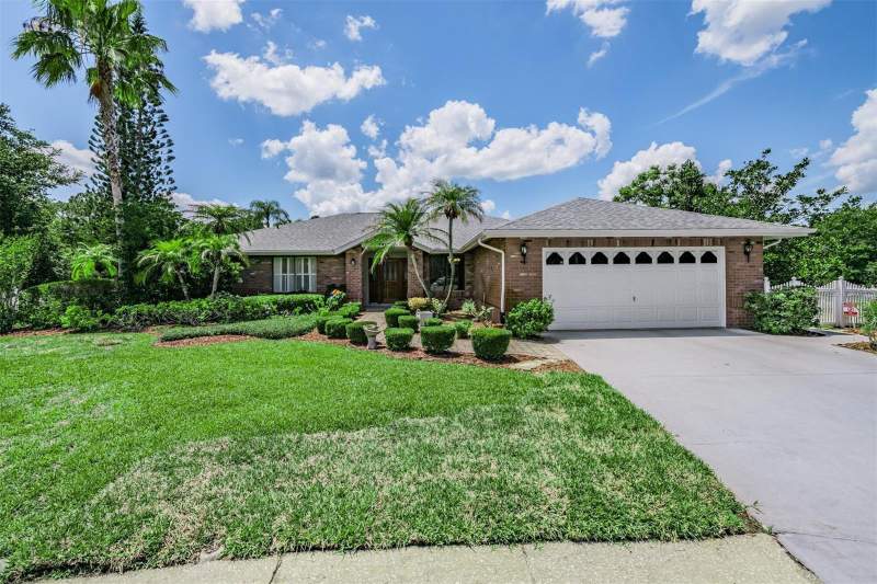 4 bedroom Single Family Residence at 3817 Nicholas Circle, Whispering Lakes, Tarpon Springs — photo 5